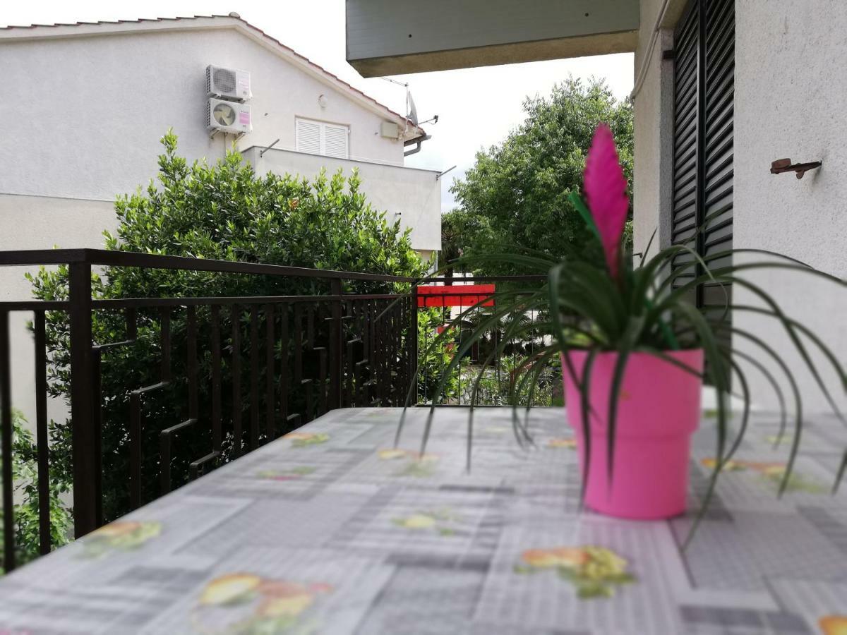 Apartment Marina Malinska Exterior foto